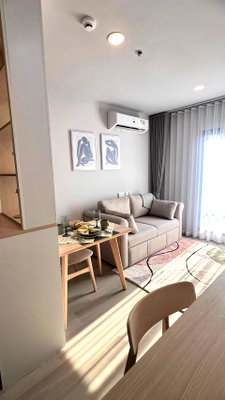 Condos for rent : Rent: Condo Aspire Onnut Station *NEW Corner Room*  at Line: @homefinder