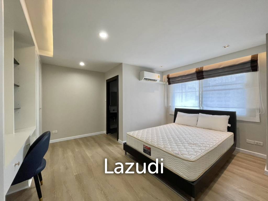 รูป 236 sqm 4-Bed Condo on 18th Floor in Khlong Tan Nuea, Bangkok - รูปที่ 15/20