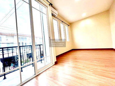 Townhouses for sale : For Sale Townhouse/Townhome  , Golden Town 3 Bangna-Suanluang , newly renovated , Dok Mai , Prawet , Bangkok , CX-102811 ✅ Live chat with us ADD LINE @connexproperty ✅