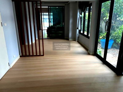 ทาวน์โฮม ถนนประชาชื่น : ขายทาวน์เฮ้าส์/ทาวน์โฮม  บ้านกลางเมือง งามวงศ์วาน รีโนเวทใหม่ ทุ่งสองห้อง เขต หลักสี่ กรุงเทพ CX-134582 ✅ ทักไลน์ @connexproperty ตอบทันที ทีมงานมืออาชีพ ✅