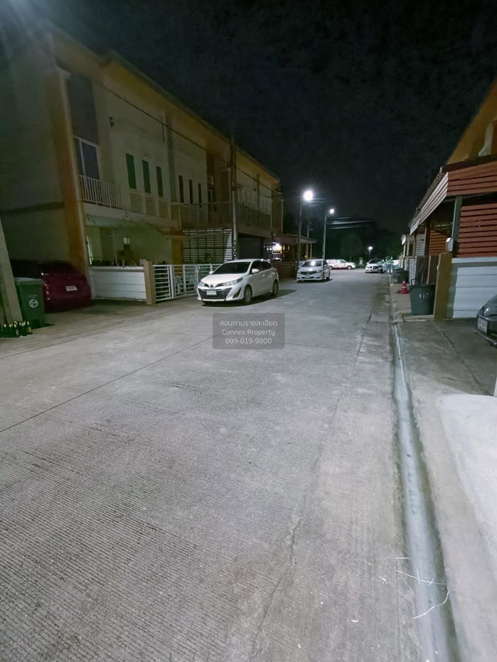 รูป ขายทาวน์เฮ้าส์/ทาวน์โฮม โกลเด้น ทาวน์ พระราม 2 ห้องมุม พันท้ายนรสิงห์ เมืองสมุทรสาคร สมุทรสาคร CX-84640 ✅ ทักไลน์ @connexproperty ตอบทันที ทีมงานมืออาชีพ ✅ - รูปที่ 8/12