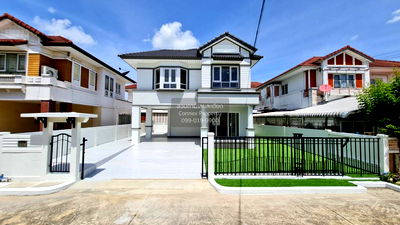 Houses for sale ม.ปทุมธานี : For Sale House , Maneerin Exclusive Park Rangsit , wide frontage , newly renovated , Ban Klang , Mueang Pathum Thani , Pathum Thani , CX-134209 ✅ Live chat with us ADD LINE @connexproperty ✅