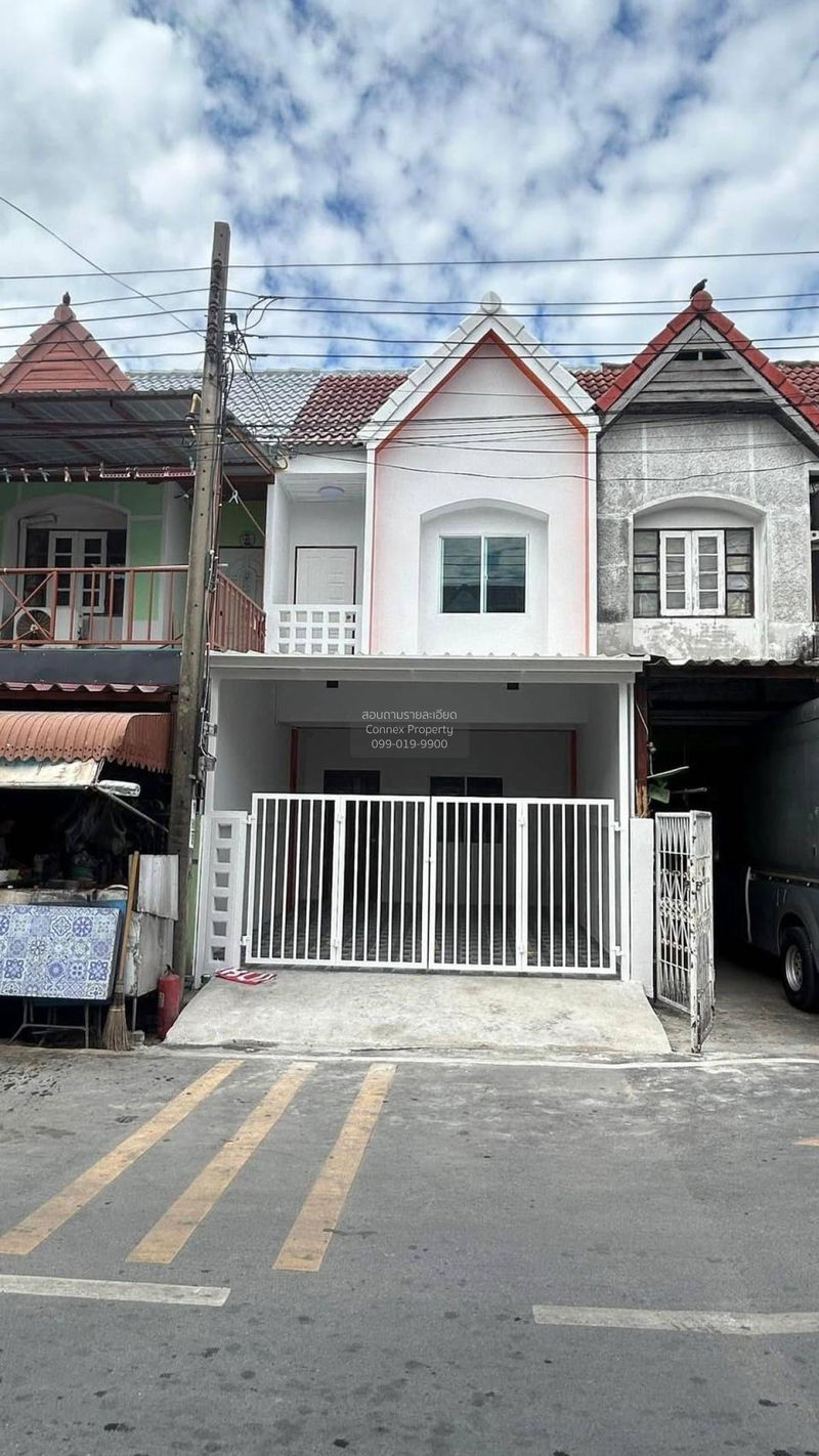 Townhouses for sale : For Sale Townhouse/Townhome  , Ratchathani 2 , Bang Phli Yai , Bang Phli , Samut Prakarn , CX-114904 ✅ Live chat with us ADD LINE @connexproperty ✅