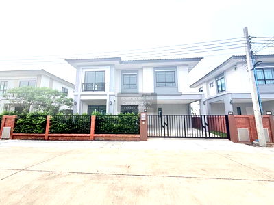 Houses for rent Bang Plee Samut Prakarn : For Rent House , The Plant Bangna - Wongwaen , Racha Thewa , Bang Phli , Samut Prakarn , CX-131001 ✅ Live chat with us ADD LINE @connexproperty ✅