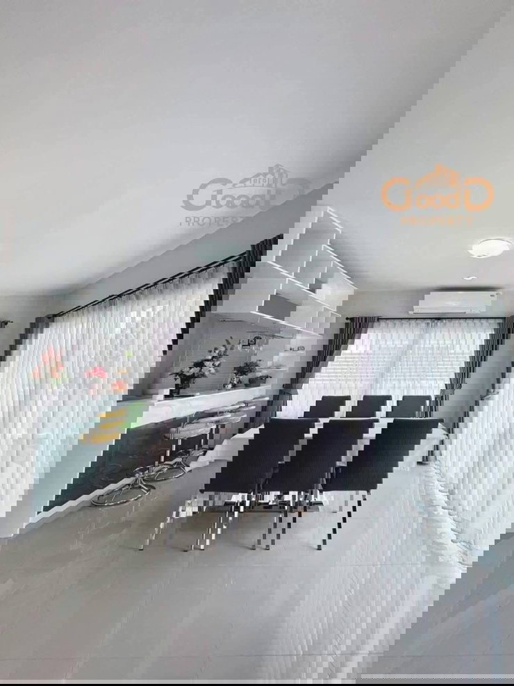 บ้านเดี่ยวให้เช่า : บ้านเช่าโคราชบ้านหลังใหญ่หมู่บ้านสุระนารีวิลล์บ้านเกาะ