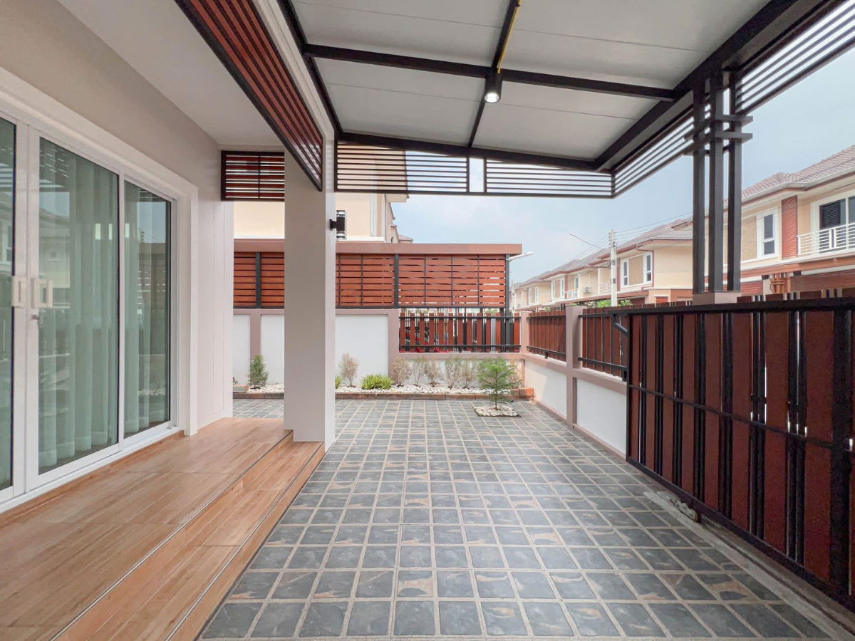 รูป บ้านเดี่ยว2ชั้น บิ้วอินทั้งหลัง เมืองพัทยา - รูปที่ 2/20