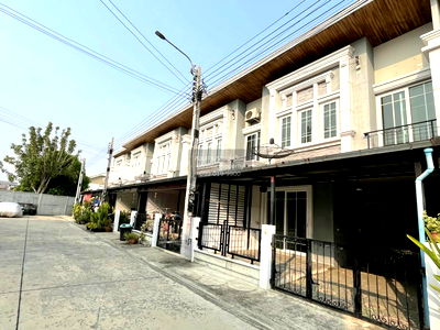 Townhouses for sale Muang Nonthaburi Nonthaburi : For Sale Townhouse/Townhome  , Golden Town Wongsawang - Khae Rai , Suan Yai , Mueang Nonthaburi , Nonthaburi , CX-117974 ✅ Live chat with us ADD LINE @connexproperty ✅