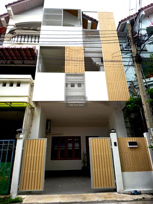 Townhouses for sale Pak Kret Station : For Sale Townhouse/Townhome  , Nandana Garden Chaengwattana , newly renovated , MRT-Pak Kret Bypass , Pak Kret , Pak Kret , Nonthaburi , CX-121713 ✅ Live chat with us ADD LINE @connexproperty ✅