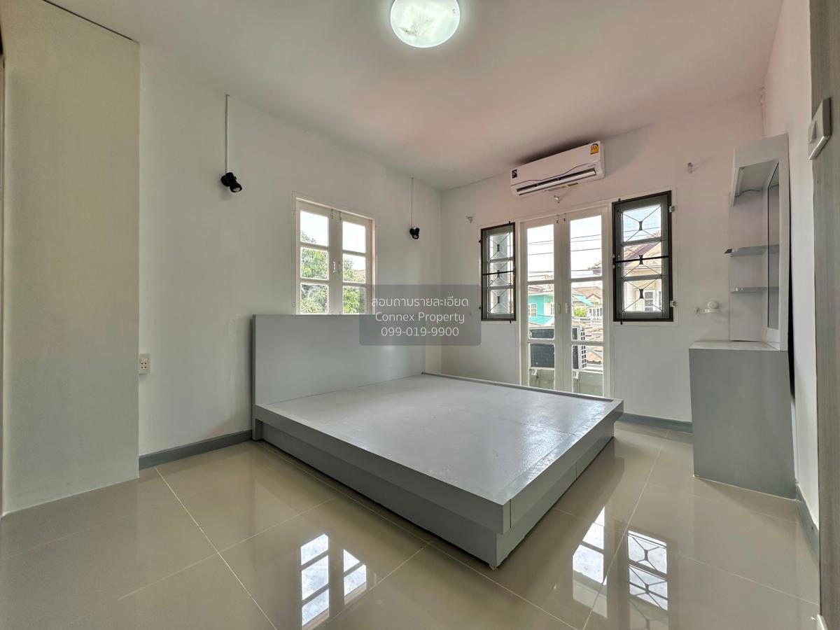 รูป ขายบ้าน  บ้านสุธาวี คลัสเตอร์เฮ้าส์ บางพลีใหญ่ บางพลี สมุทรปราการ CX-102391 ✅ ทักไลน์ @connexproperty ตอบทันที ทีมงานมืออาชีพ ✅ - รูปที่ 3/12