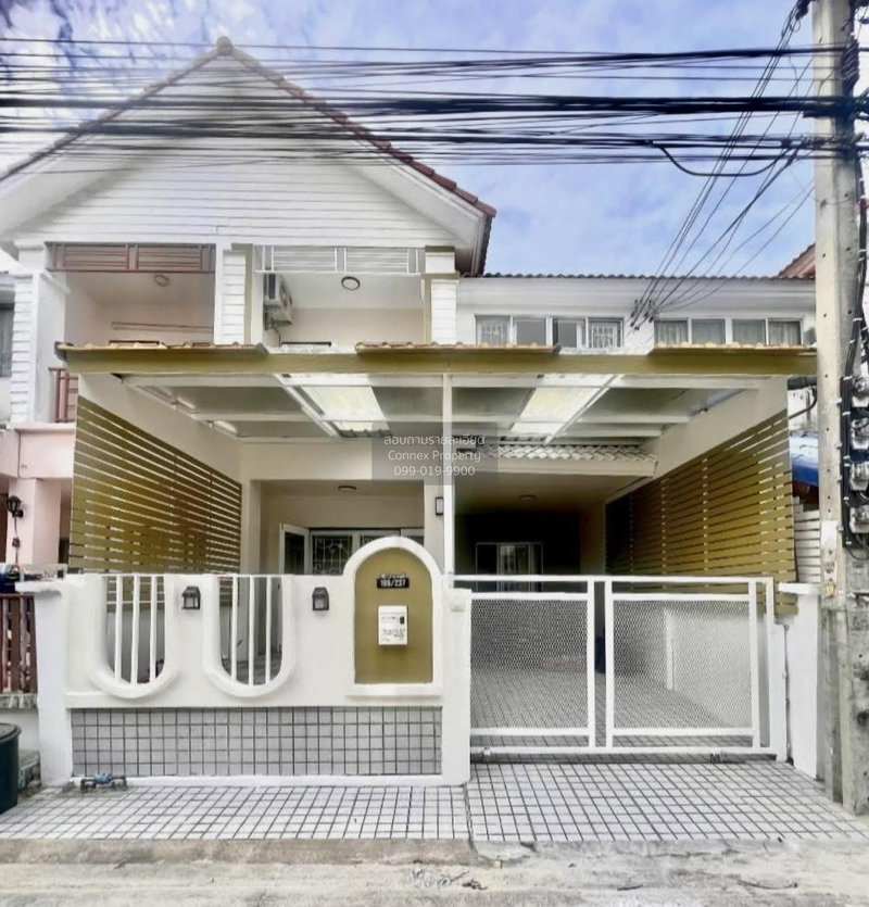 Townhouses for sale : For Sale Townhouse/Townhome  , Phanason Villa Thepharak , Bang Phli Yai , Bang Phli , Samut Prakarn , CX-124687 ✅ Live chat with us ADD LINE @connexproperty ✅