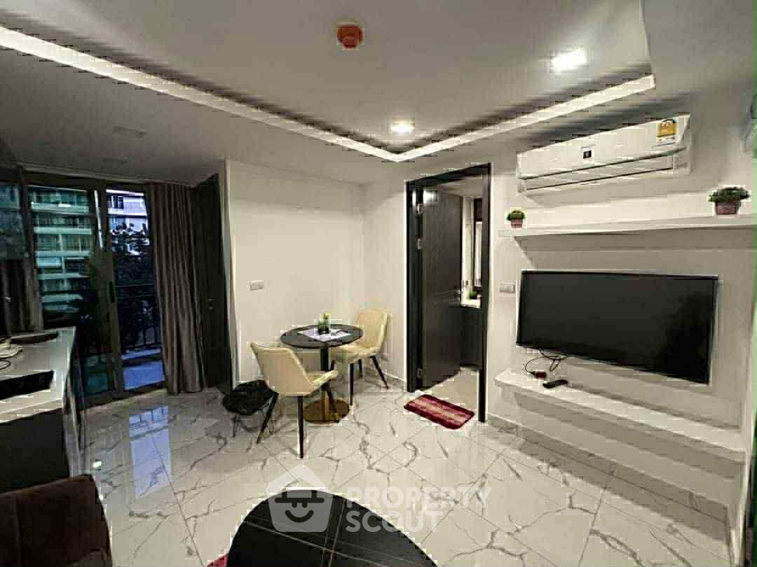 รูป คอนโด 1-ห้องนอน ที่ อาคาเดีย เซ็นเตอร์ สูท ใกล้ ถนนพระตำหนัก พัทยา (ID 2646772) - รูปที่ 3/7