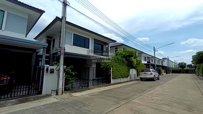 Houses for sale Lam Luk Ka : For Sale House , Britania Khukhot Station , BTS-Khu Khot , Khu Khot , Lam Luk Ka , Pathum Thani , CX-121927 ✅ Live chat with us ADD LINE @connexproperty ✅