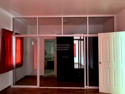 Houses for sale Don Mueang Airport : For Sale House , Baan Jirathip Watcharapol-Sukhapiban 5 , Khlong Thanon , Sai Mai , Nonthaburi , CX-85030 ✅ Live chat with us ADD LINE @connexproperty ✅