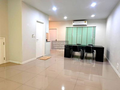 Townhouses for rent Samut Prakarn : For Rent Townhouse/Townhome  , PLEX BANGNA , wide frontage , newly renovated , Bang Kaeo , Bang Phli , Samut Prakarn , CX-124778 ✅ Live chat with us ADD LINE @connexproperty ✅
