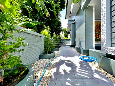 Houses for sale Market Village Suvarnaphumi : For Sale House , Wararom Lakeville , Bang Phli Yai , Bang Phli , Samut Prakarn , CX-102275 ✅ Live chat with us ADD LINE @connexproperty ✅