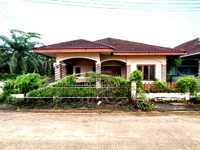 Houses for sale Krabi : For Sale House , Happy Home Krabi , Lam Thap , Lam Thap , Krabi , CX-120355 ✅ Live chat with us ADD LINE @connexproperty ✅