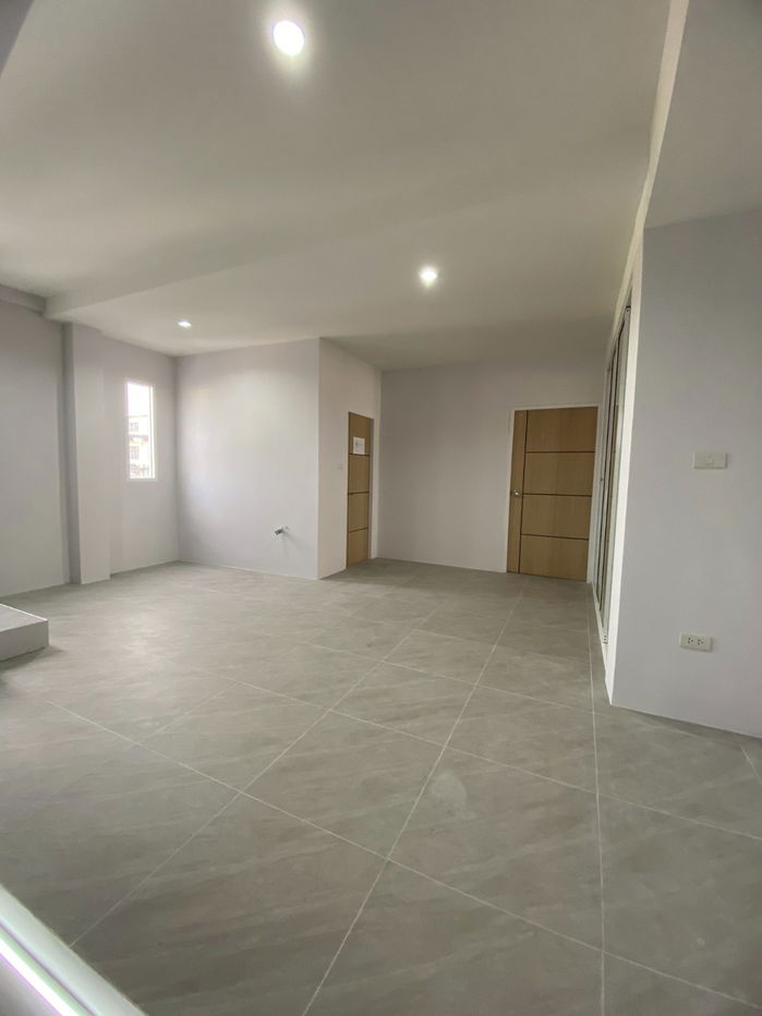 รูป WS6682 🏢✨ ปล่อยเช่า Home Office ขนาดใหญ่ อ่อนนุช 70/1 ทำเลดี ใกล้รถไฟฟ้า ✨🏢 เพียง 150,000 บาท/เดือน - รูปที่ 21/28