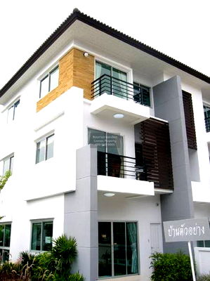 Townhouses for sale วิทยาลัยดุสิตธานี : For Sale Townhouse/Townhome  , My Place Onnuch 17 , Suan Luang , Suan Luang , Bangkok , CX-139072 ✅ Live chat with us ADD LINE @connexproperty ✅
