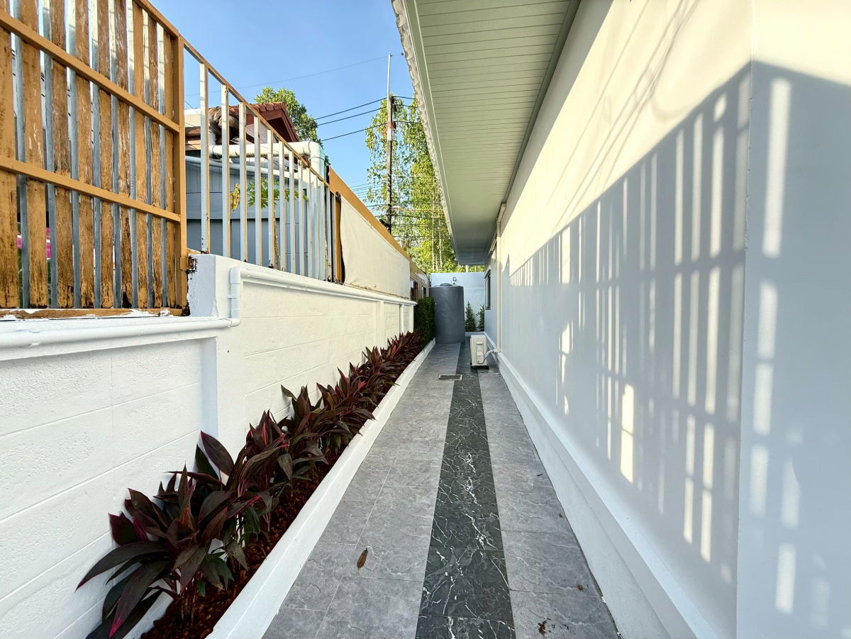 รูป บ้านใหม่ 3 ห้องนอน ให้เช่า ใกล้ KIS 📍 กะทู้, ภูเก็ต - รูปที่ 25/27