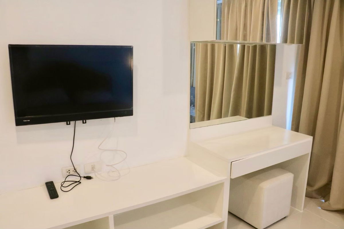 รูป ให้เช่า : คอนโด อินสไปร์ ชั้น 6 ตกแต่งใหม่ พร้อมเครื่องซักผ้า ราคา 7,500 บาท/เดือน (รวมค่าส่วนกลาง) - รูปที่ 5/13