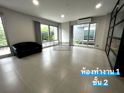 Townhouses for sale MRT Lat Phrao 83  : For Sale Townhouse/Townhome  , B-Square Rama 9 - Mengjai , Wang Thong Lang , Wang Thong Lang , Bangkok , CX-92801 ✅ Live chat with us ADD LINE @connexproperty ✅