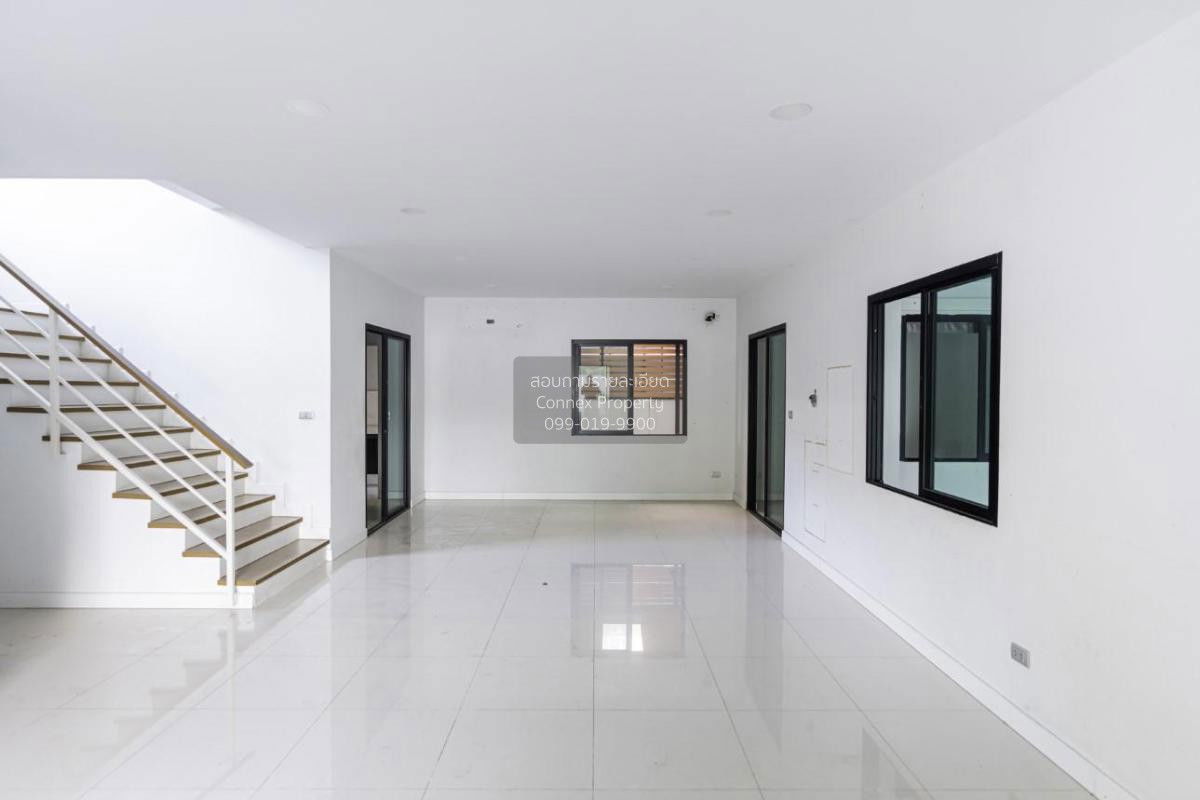 รูป ขายบ้าน หมู่บ้านมณีรินทร์ ไพรเวซี่ ศรีราชา สุรศักดิ์ ศรีราชา ชลบุรี CX-132043 ✅ ทักไลน์ @connexproperty ตอบทันที ทีมงานมืออาชีพ ✅ - รูปที่ 2/12