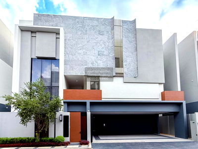 Houses for sale : For Sale House , BuGaan Krungthep Kreetha , wide frontage , Hua Mak , Bang Kapi , Bangkok , CX-134031 ✅ Live chat with us ADD LINE @connexproperty ✅