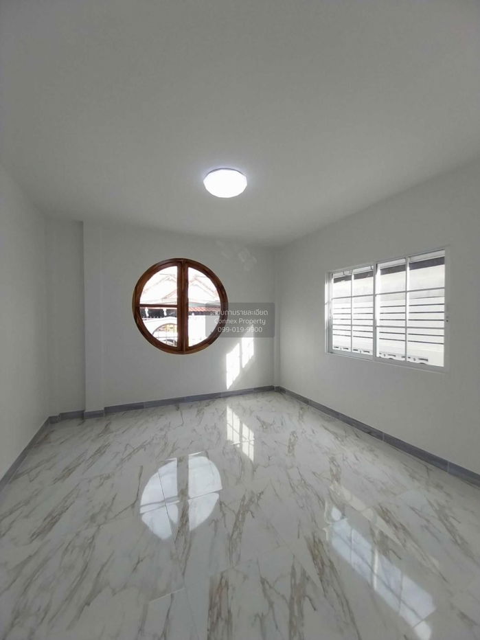 รูป ขายบ้าน  บ้านพิบูลย์ทรัพย์ 1 รีโนเวทใหม่ โคกแฝด เขต หนองจอก กรุงเทพ CX-106146 ✅ ทักไลน์ @connexproperty ตอบทันที ทีมงานมืออาชีพ ✅ - รูปที่ 3/12