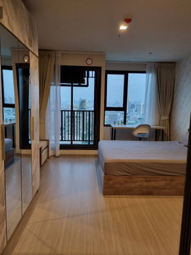 BTS Ha Yaek Lat Phrao 200 m. Price  16,000 Baht Condo Life Ladprao ( Rental )