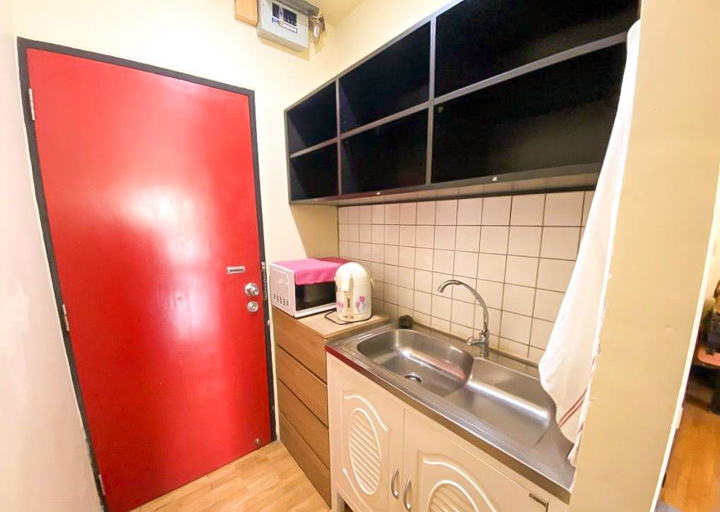 รูป ✨ สีลมในมุมที่คุณไม่เคยเห็น The Oasis Silom อยู่ใจกลาง Hub ของกินและคาเฟ่ แต่ในห้องกลับเงียบกริบเหมือนเปิดโหมดตัดเสียง 💕 - รูปที่ 8/14