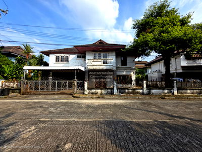 Houses for sale The Thai Bar Under The Royal Patronage : For Sale House , Duliya Taling Chan , wide frontage , Bang Ramat , Taling Chan , Bangkok , CX-145082 ✅ Live chat with us ADD LINE @connexproperty ✅