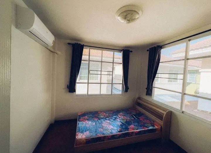 picture For rent 3bedroom ready to move in - 6/7