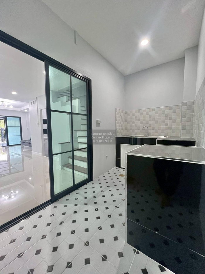 รูป ขายทาวน์เฮ้าส์/ทาวน์โฮม บ้านบุษกร-รัตติยา รีโนเวทใหม่ MRT-คลองบางไผ่ บางบัวทอง บางบัวทอง นนทบุรี CX-136949 ✅ ทักไลน์ @connexproperty ตอบทันที ทีมงานมืออาชีพ ✅ - รูปที่ 7/12