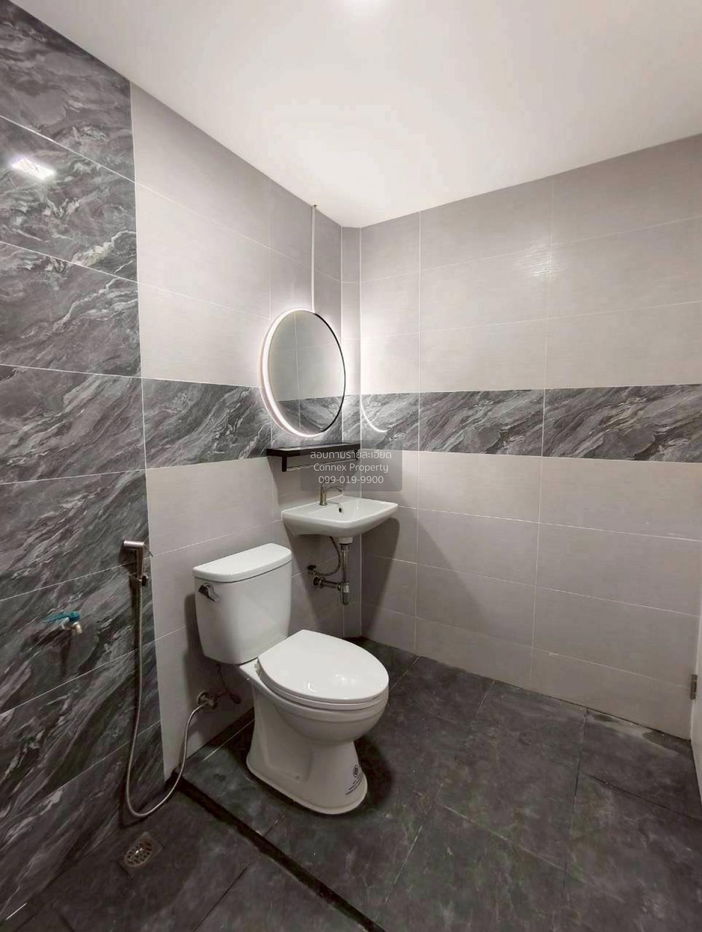 รูป ขายทาวน์เฮ้าส์/ทาวน์โฮม บ้านสมชายพัฒนา รีโนเวทใหม่ บางกรวย บางกรวย นนทบุรี CX-135418 ✅ ทักไลน์ @connexproperty ตอบทันที ทีมงานมืออาชีพ ✅ - รูปที่ 10/12