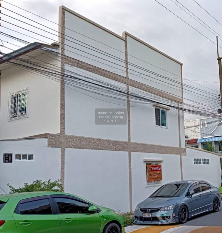 รูป ขายทาวน์เฮ้าส์/ทาวน์โฮม บ้านแสงตะวัน บึงน้ำรักษ์ ธัญบุรี ปทุมธานี CX-134394 ✅ ทักไลน์ @connexproperty ตอบทันที ทีมงานมืออาชีพ ✅ - รูปที่ 3/12