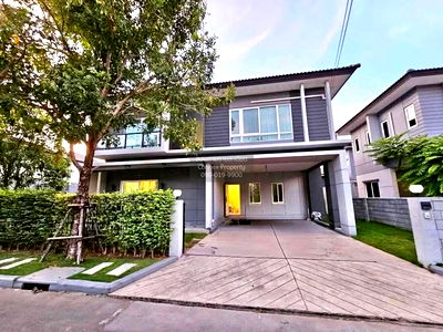 Houses for sale Prawet : For Sale House , CENTRO Bangna - Wongwaen , corner unit , Dok Mai , Prawet , Bangkok , CX-130260 ✅ Live chat with us ADD LINE @connexproperty ✅