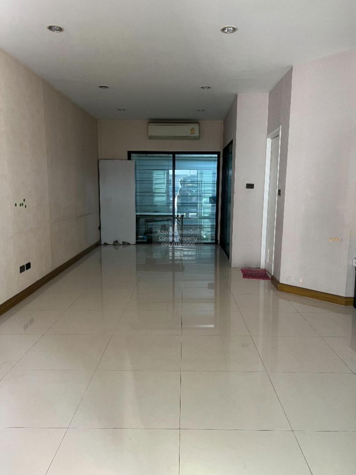 รูป ขายทาวน์เฮ้าส์/ทาวน์โฮม  พรีเว่ รัชดา-รามอินทรา คันนายาว เขต คันนายาว กรุงเทพ CX-113783 ✅ ทักไลน์ @connexproperty ตอบทันที ทีมงานมืออาชีพ ✅ - รูปที่ 2/7