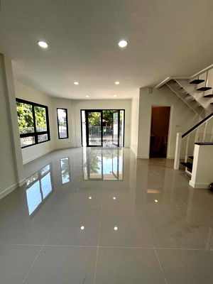 Houses for sale  Kasintorn Saint Peter School : For Sale House , Chaiyaphruek Soi Wat Lat Pladuk , wide frontage , newly renovated , MRT-Khong Bang Phai , Bang Rak Phatthana , Bang Bua Thong , Nonthaburi , CX-110338 ✅ Live chat with us ADD LINE @connexproperty ✅