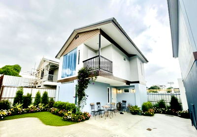 Houses for rent BITEC Bang Na : For Rent House , Sri Bearing Place , MRT-Sri Bearing , Samrong Nuea , Mueang Samut Prakan , Samut Prakarn , CX-131597 ✅ Live chat with us ADD LINE @connexproperty ✅