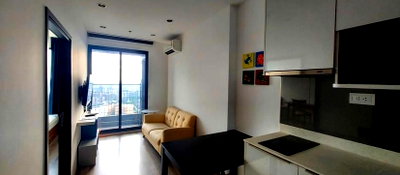 คอนโดให้เช่า : Condo for Rent: Ideo Mobi Sukhumvit 66  Near BTS Udom Suk (approx. 80 meters)