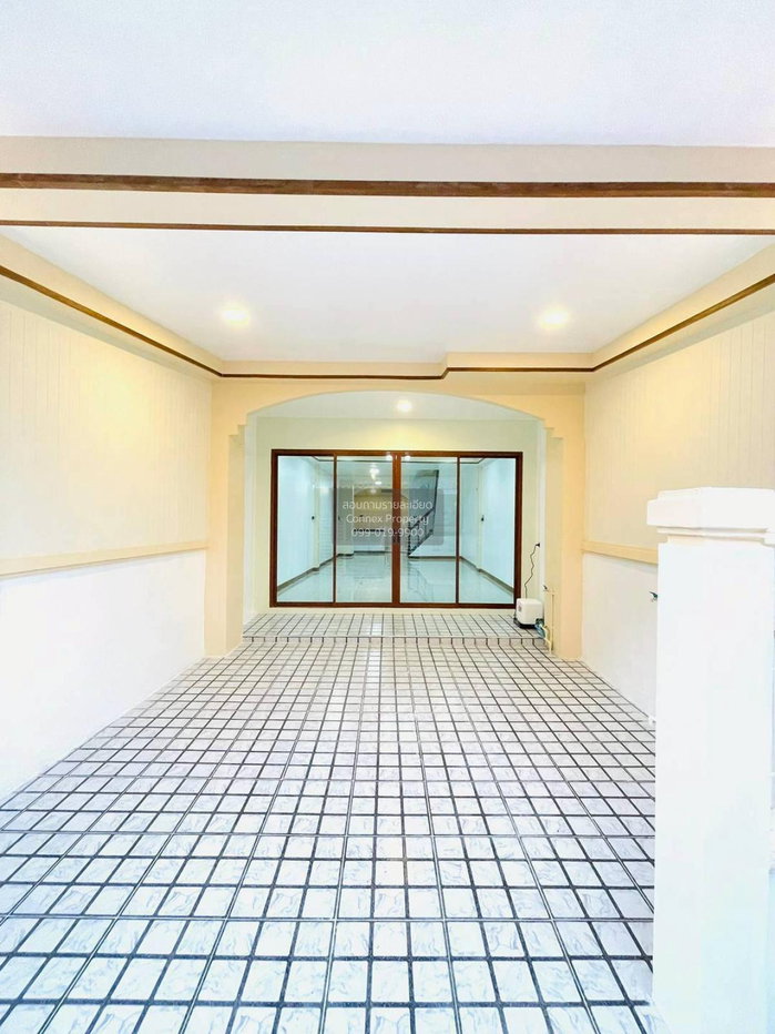 รูป ขายทาวน์เฮ้าส์/ทาวน์โฮม บ้านบัวทอง 2 รีโนเวทใหม่ บางรักพัฒนา บางบัวทอง นนทบุรี CX-132437 ✅ ทักไลน์ @connexproperty ตอบทันที ทีมงานมืออาชีพ ✅ - รูปที่ 2/12