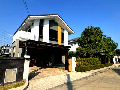 บ้านเดี่ยว เขตลาดกระบัง : ขายบ้านเดี่ยว เพอเฟคพาร์ค กรุงเทพฯกรีฑา-รามคำแหง 50.60ตรวา. 3นอน2น้ำ 1ห้องอเนกประสงค์ เพียง 5.49ล้าน