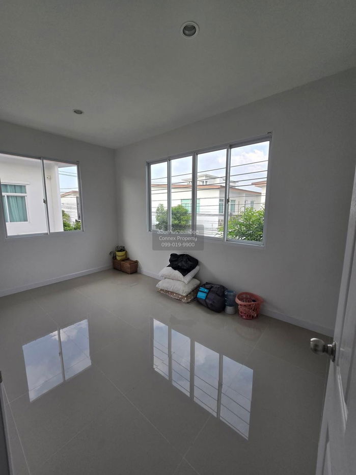 รูป ขายทาวน์เฮ้าส์/ทาวน์โฮม เดอะ มิราเคิล เพชรเกษม 63 โครงการ 2 ห้องมุม หลักสอง เขต บางแค กรุงเทพ CX-134377 ✅ ทักไลน์ @connexproperty ตอบทันที ทีมงานมืออาชีพ ✅ - รูปที่ 5/9