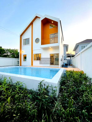 Houses for sale Makro Bangbuathong : For Sale House , Baan Rungkan 7 , Bang Bua Thong , Bang Bua Thong , Nonthaburi , CX-110784 ✅ Live chat with us ADD LINE @connexproperty ✅