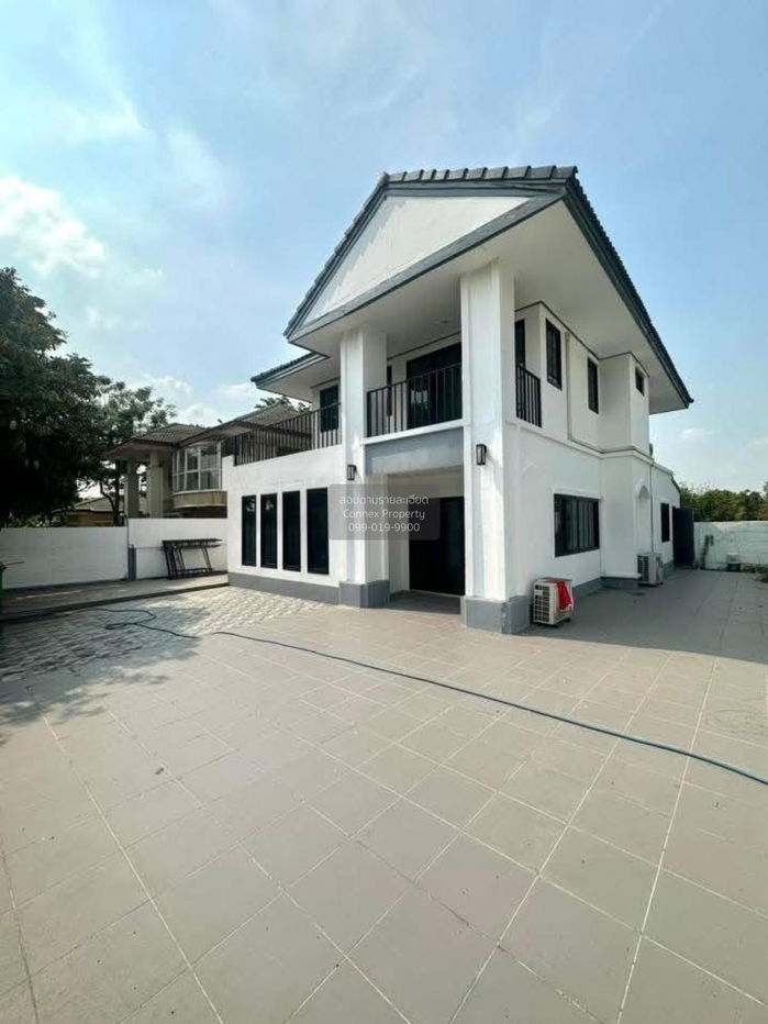 รูป เช่าบ้าน  ดิเอมเมอรัล การ์เด้น & สปอร์ตคลับ ชั้นสูง หน้ากว้าง MRT-บางรักใหญ่ บางพลับ ปากเกร็ด นนทบุรี CX-120319 ✅ ทักไลน์ @connexproperty ตอบทันที ทีมงานมืออาชีพ ✅ - รูปที่ 3/8