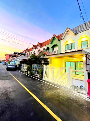 ทาวน์โฮม โลตัส โกเฟรช หมู่บ้านพฤกษา 3 : ขายทาวน์เฮ้าส์/ทาวน์โฮม  บ้านบัวทอง 2 รีโนเวทใหม่ บางรักพัฒนา บางบัวทอง นนทบุรี CX-132437 ✅ ทักไลน์ @connexproperty ตอบทันที ทีมงานมืออาชีพ ✅