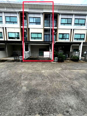 ทาวน์โฮม เขตดอนเมือง : ขายทาวน์เฮ้าส์/ทาวน์โฮม  พาทิโอ วิภาวดี - สรงประภา ดอนเมือง เขต ดอนเมือง กรุงเทพ CX-135995 ✅ ทักไลน์ @connexproperty ตอบทันที ทีมงานมืออาชีพ ✅