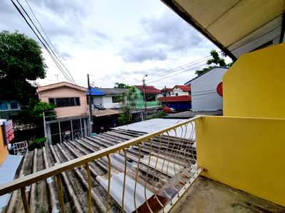 Townhouses for sale Boromarajonani College Of Nursing Noppharat Wachi : For Sale Townhouse/Townhome  , Baan KaoSaenJed , newly renovated , Khanna Yao , Khanna Yao , Bangkok , CX-100089 ✅ Live chat with us ADD LINE @connexproperty ✅