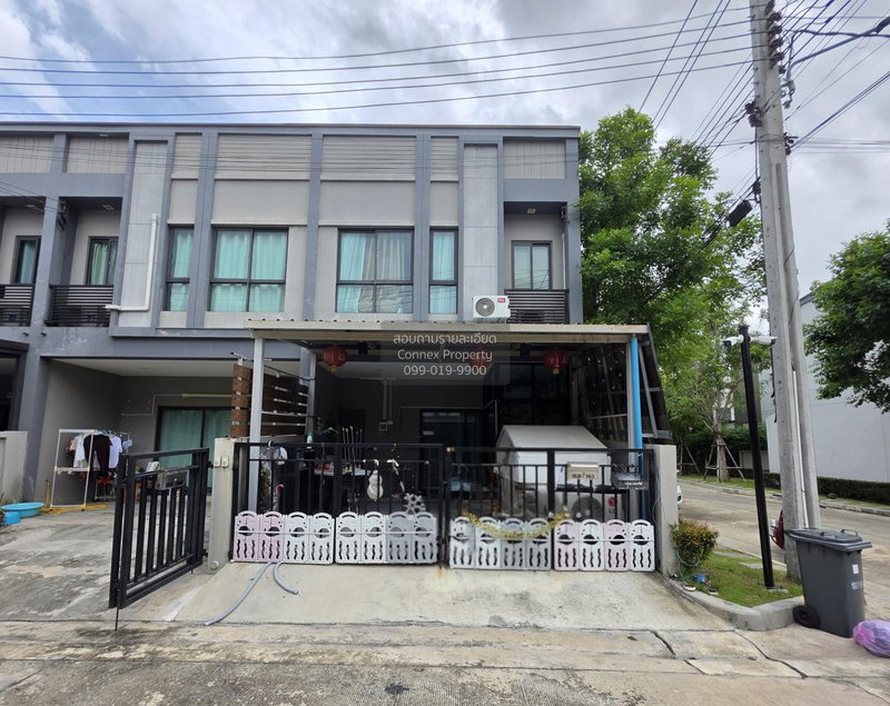 Townhouses for sale : For Sale Townhouse/Townhome , V Compound Ratchapruek-Pinklao , corner unit , Mahasawat , Bang Kruai , Nonthaburi , CX-127461 ✅ Live chat with us ADD LINE @connexproperty ✅
