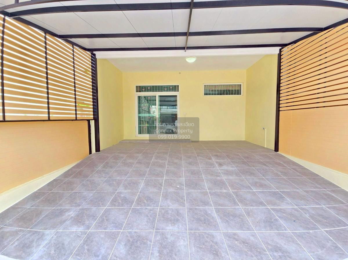 รูป ขายทาวน์เฮ้าส์/ทาวน์โฮม  กัสโต้ ทาวน์โฮม บางนา - สุวรรณภูมิ หน้ากว้าง รีโนเวทใหม่ ศีรษะจรเข้น้อย บางเสาธง สมุทรปราการ CX-128815 ✅ ทักไลน์ @connexproperty ตอบทันที ทีมงานมืออาชีพ ✅ - รูปที่ 3/12